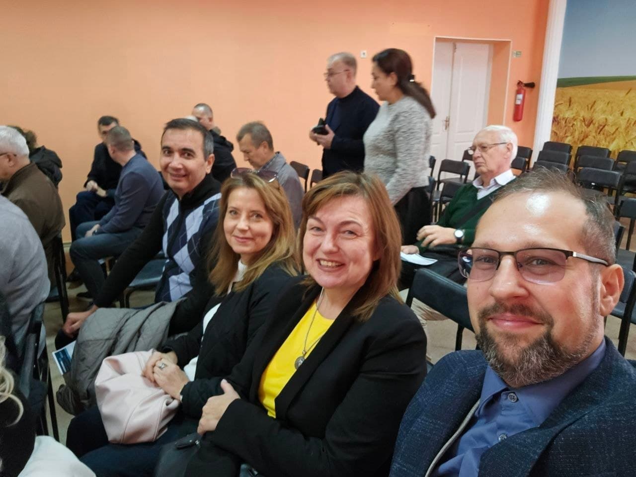 ICS Department teachers in the hall of the Obdarovanist Lyceum at the educational event